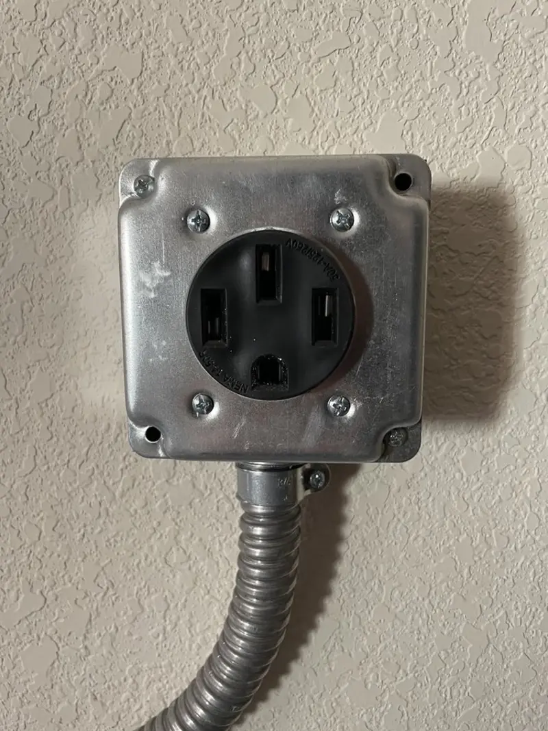 NEMA 14-50 outlet installed for Electrical Panel Upgrade in Universal City